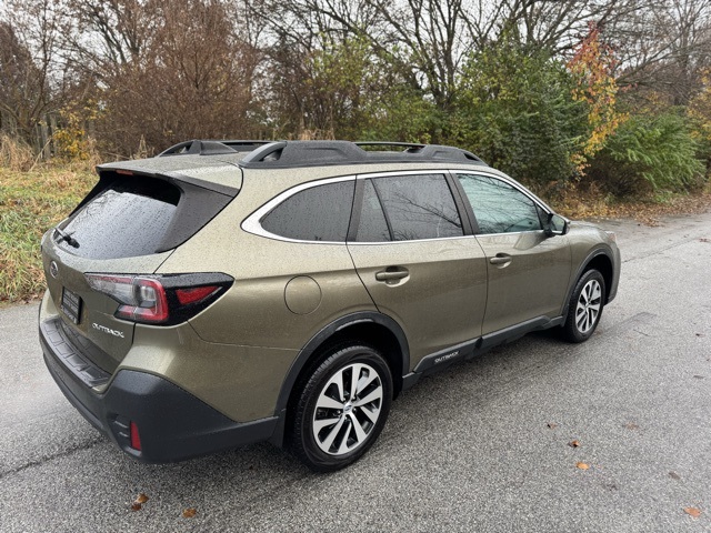 2020 Subaru Outback Premium photo 4