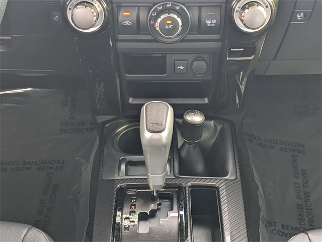 2024 Toyota 4Runner TRD Off-Road Premium photo 11
