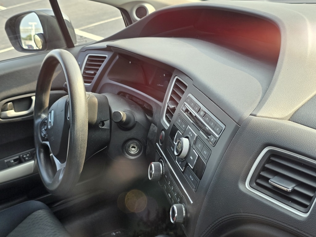 2014 Honda Civic LX photo 14