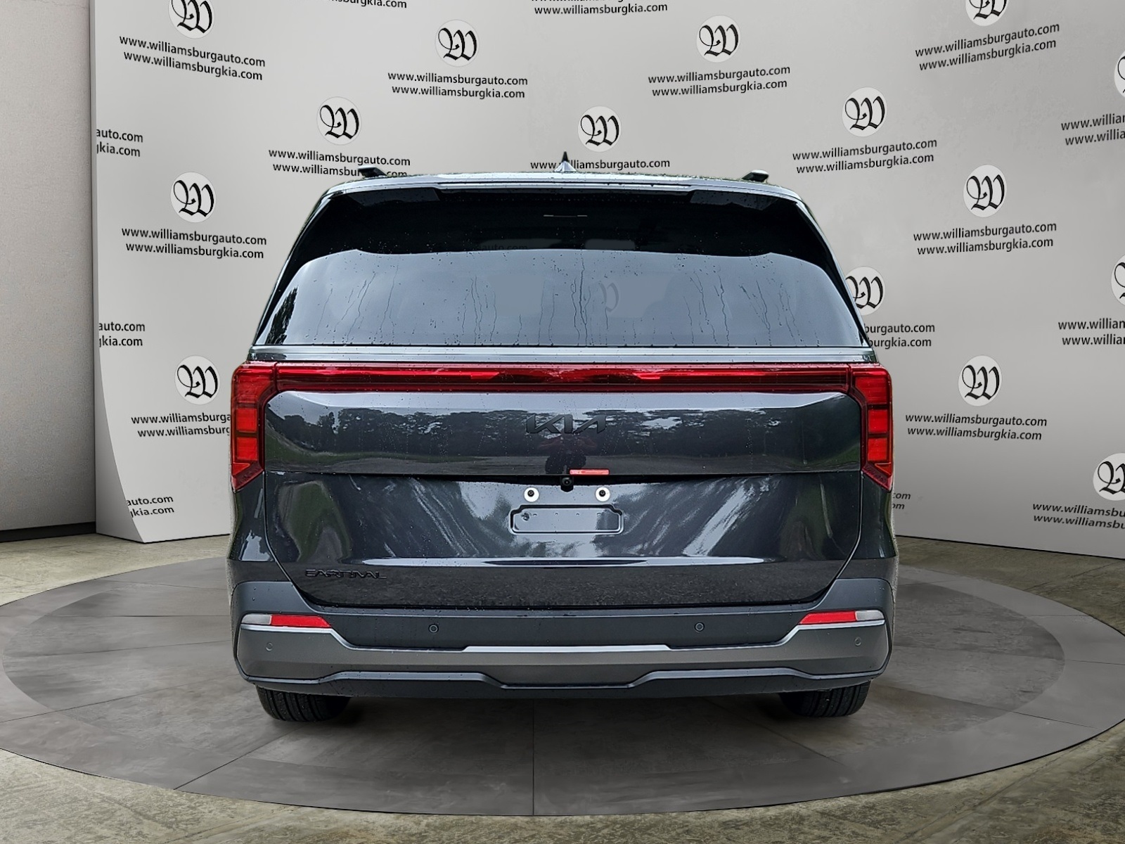 2026 Kia Carnival SX photo 3