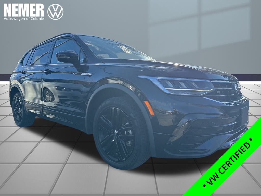 2022 Volkswagen Tiguan SE R-Line Black photo 3
