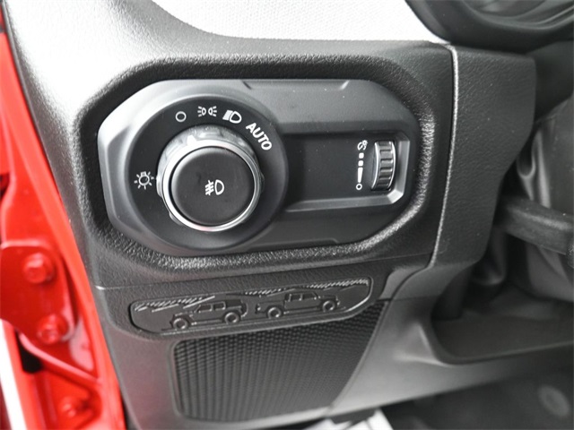 2025 Jeep Wrangler Sport S photo 13