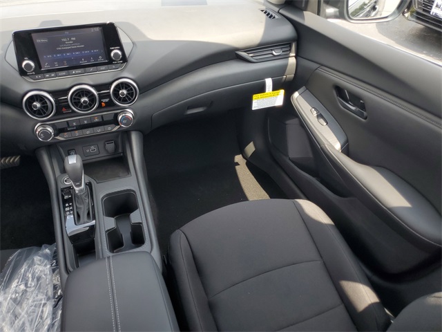 2025 Nissan Sentra S photo 9