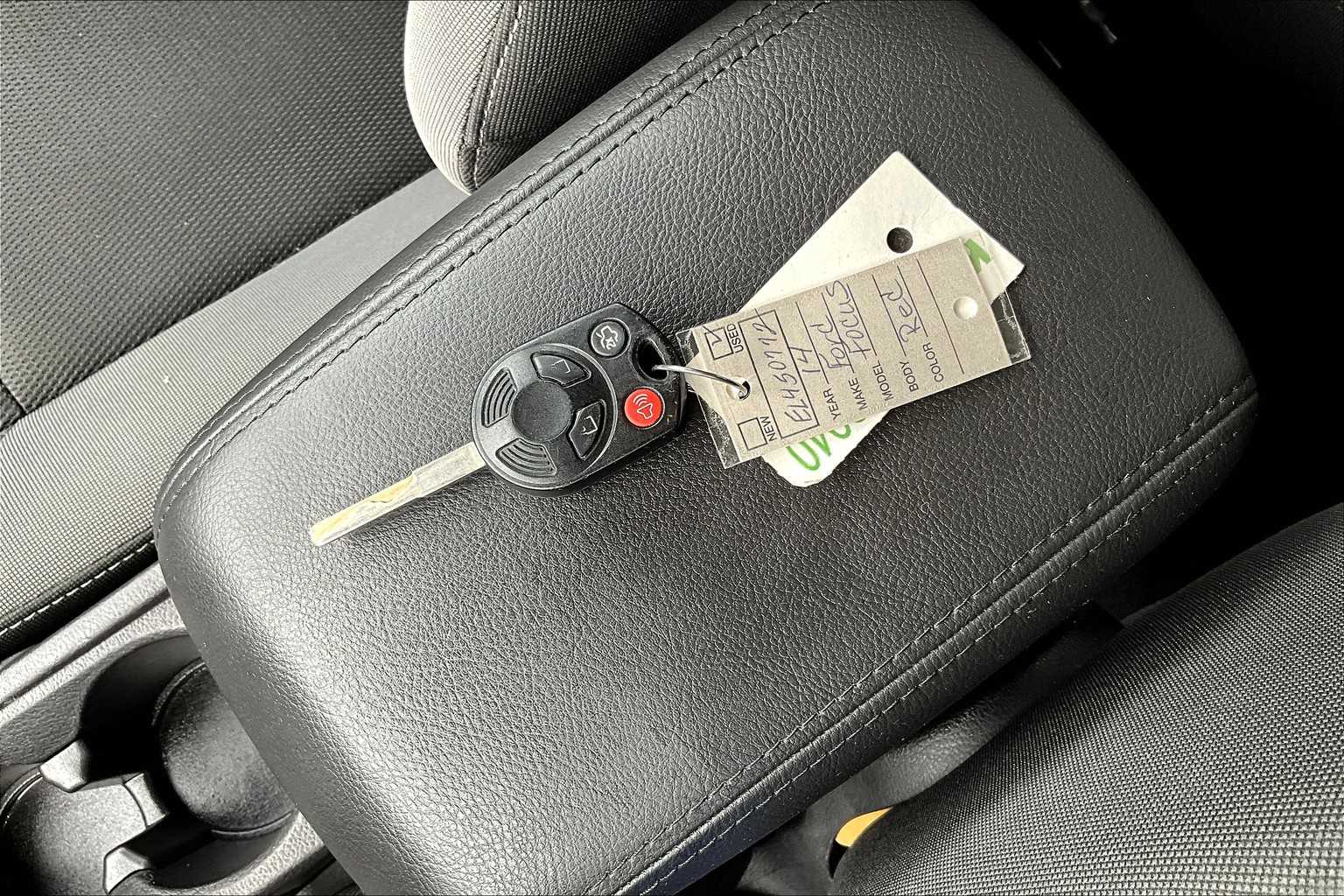 2014 Ford Focus SE photo 11
