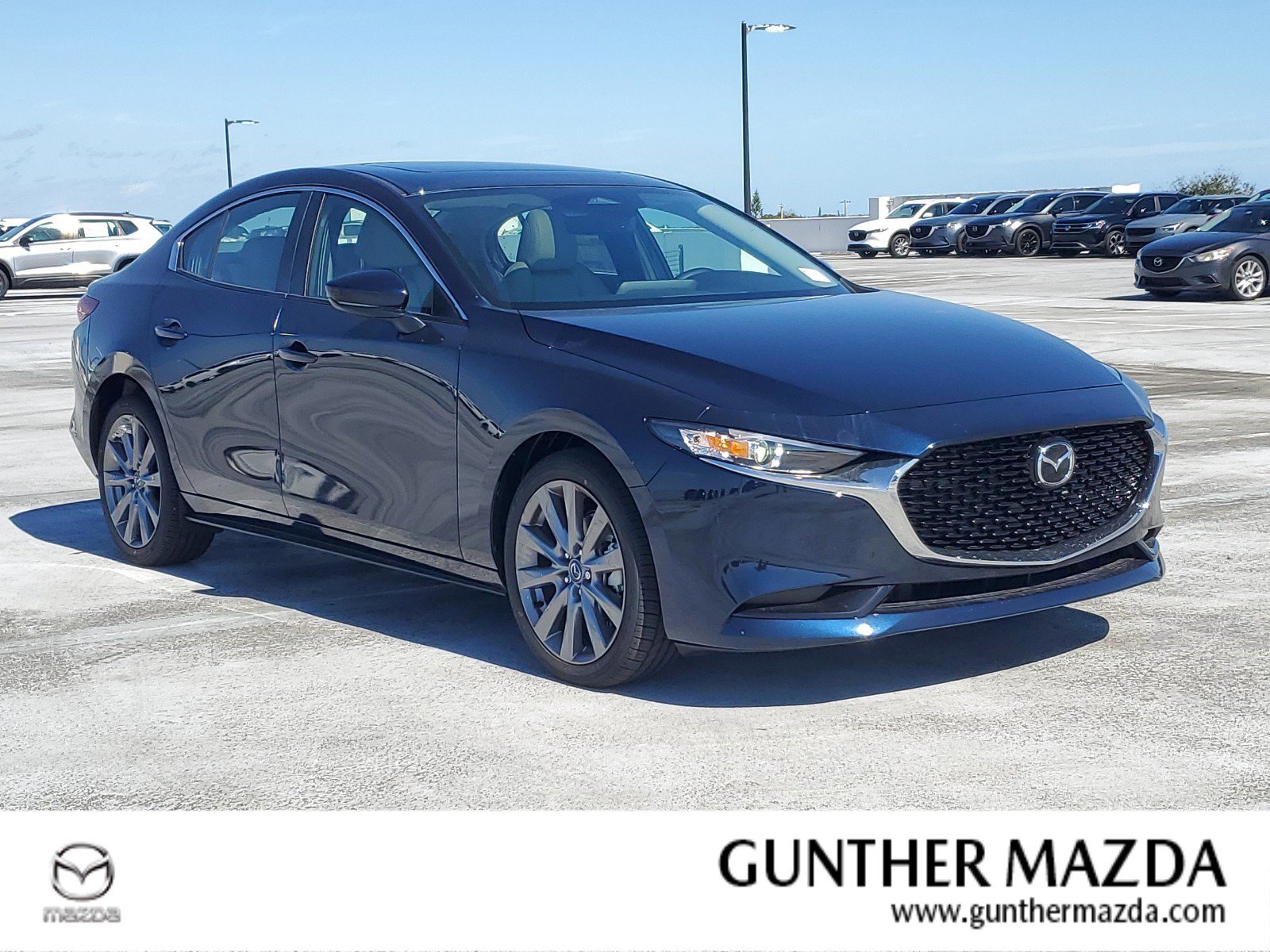 2025 Mazda Mazda3 Preferred's photo