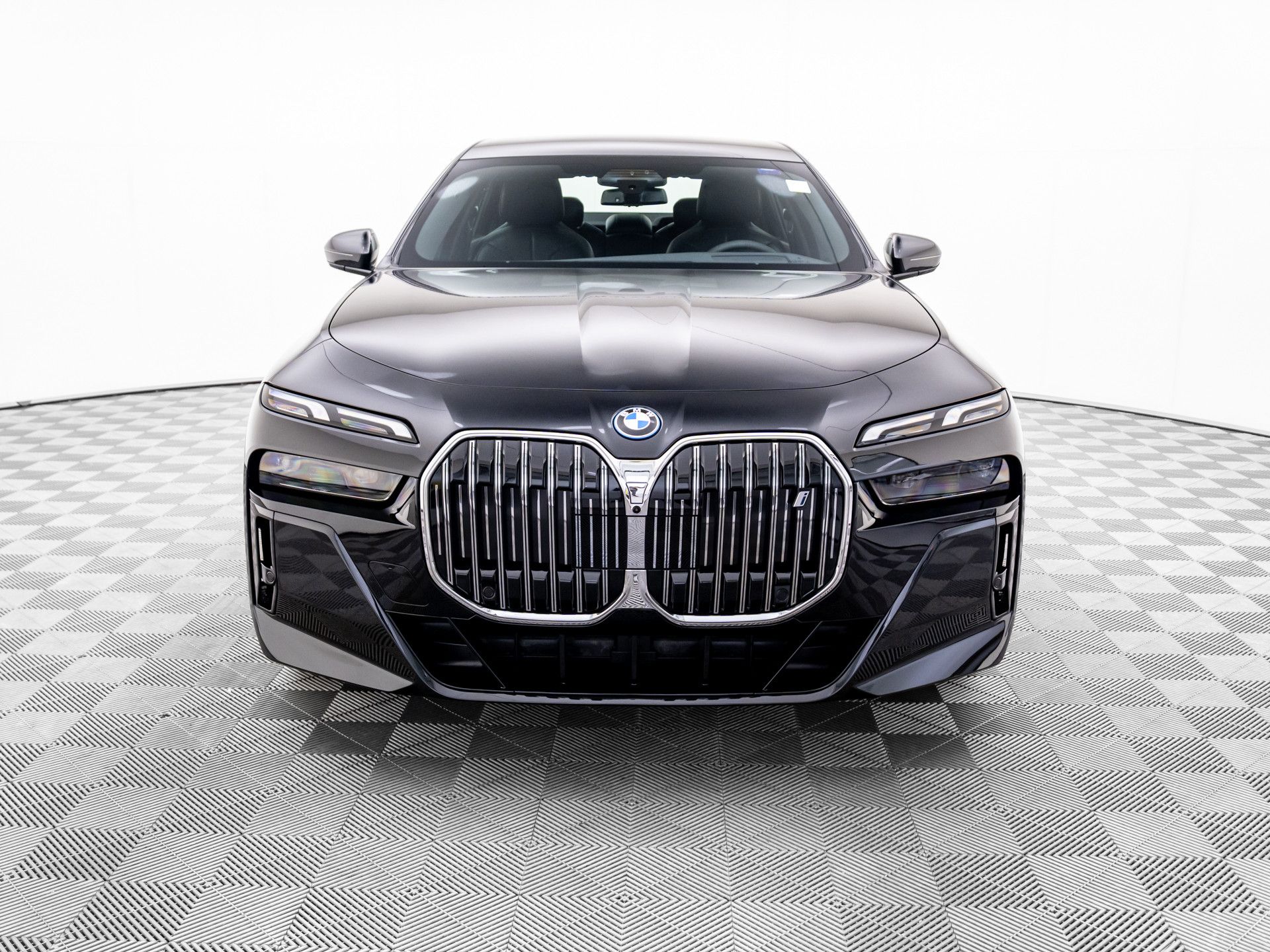 New 2025 Black Sapphire Metallic BMW xDrive60 image 8