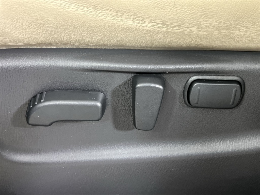 2018 Nissan Armada Platinum photo 13