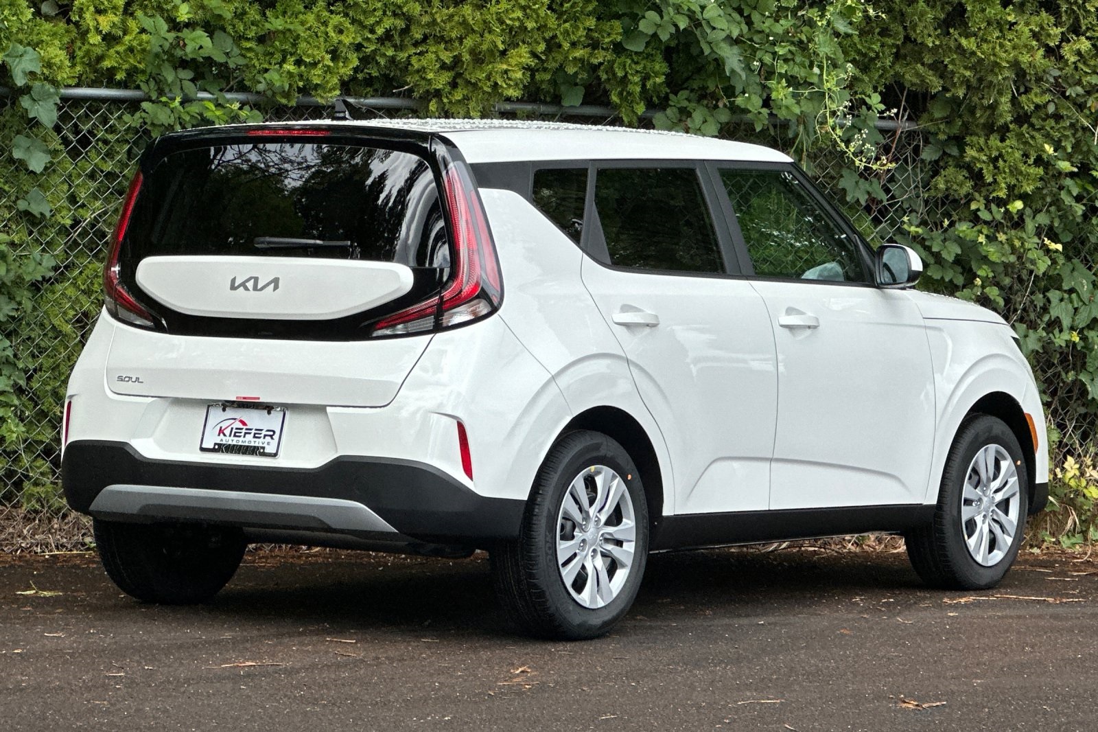2025 Kia Soul LX photo 3