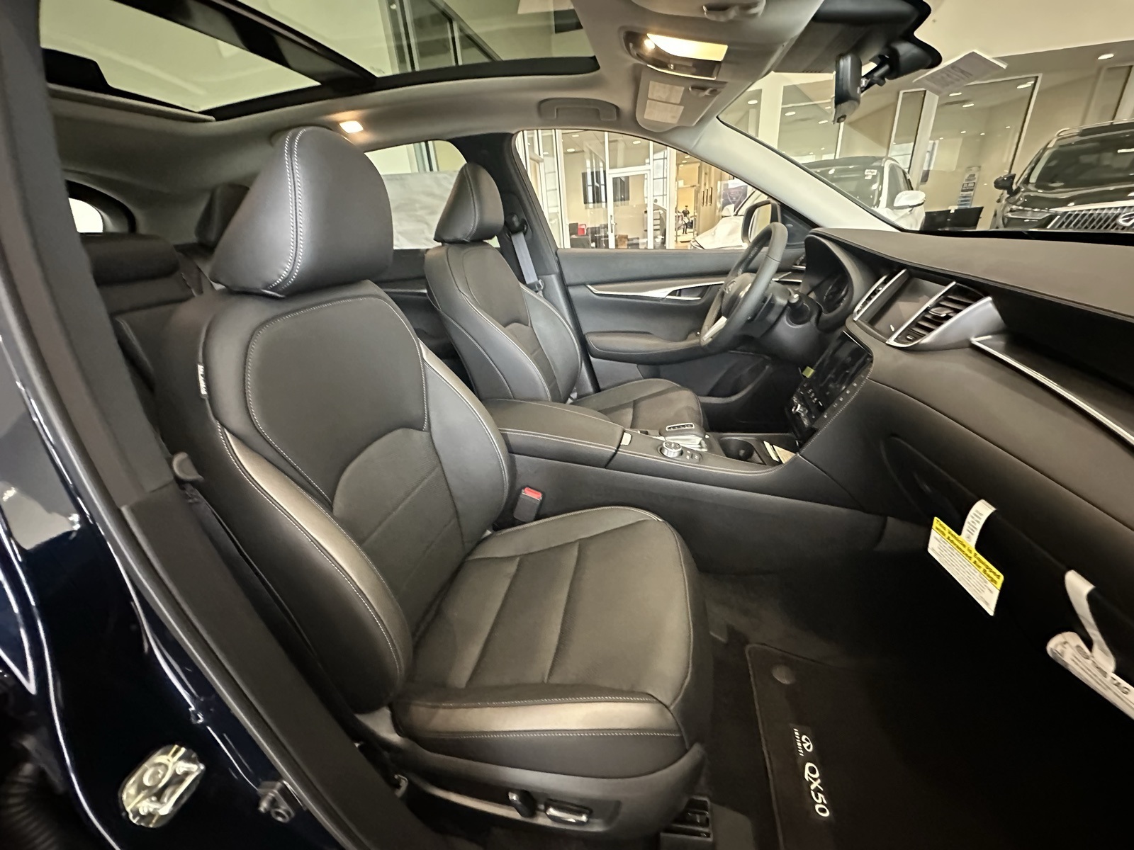 2025 Infiniti QX50 Luxe AWD photo 39
