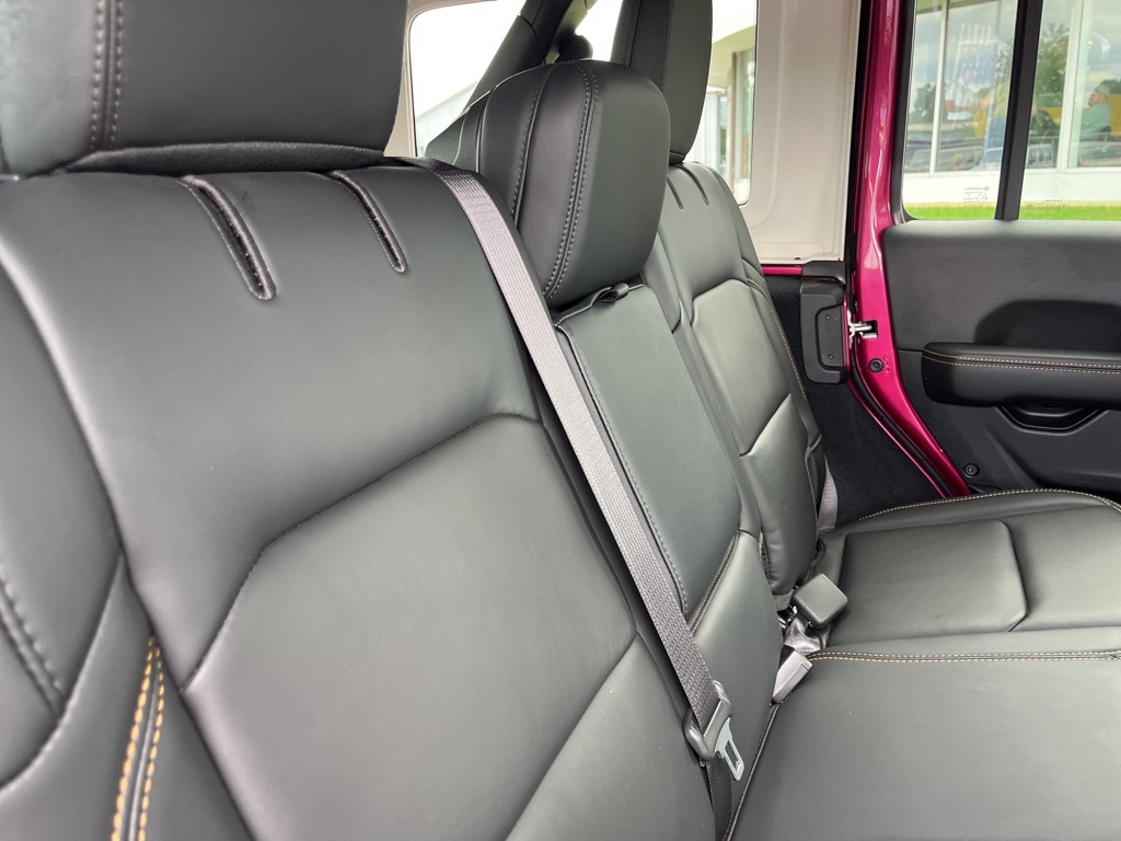 2024 Jeep Wrangler Rubicon 392 photo 35