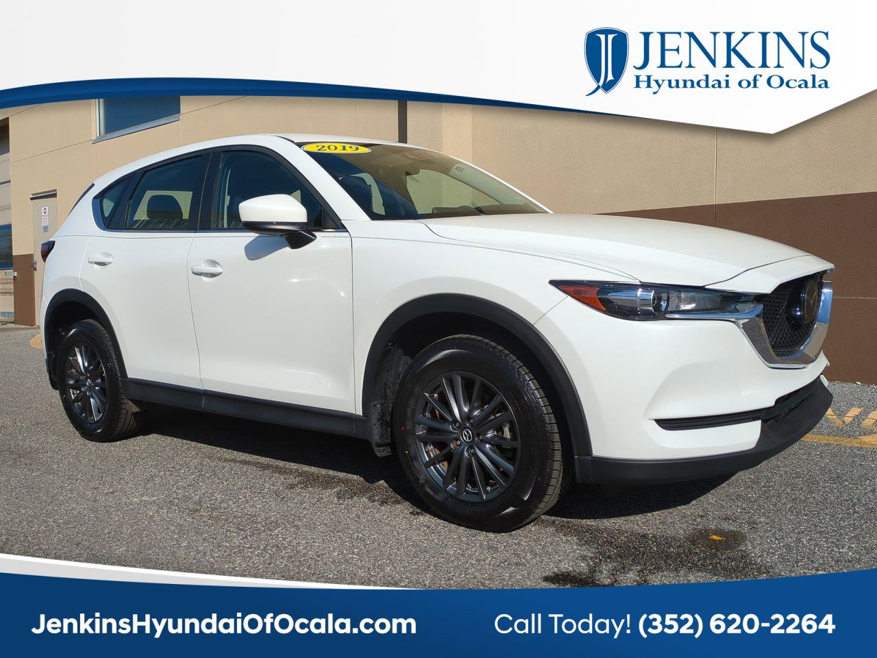 2019 Mazda CX-5 Sport's photo