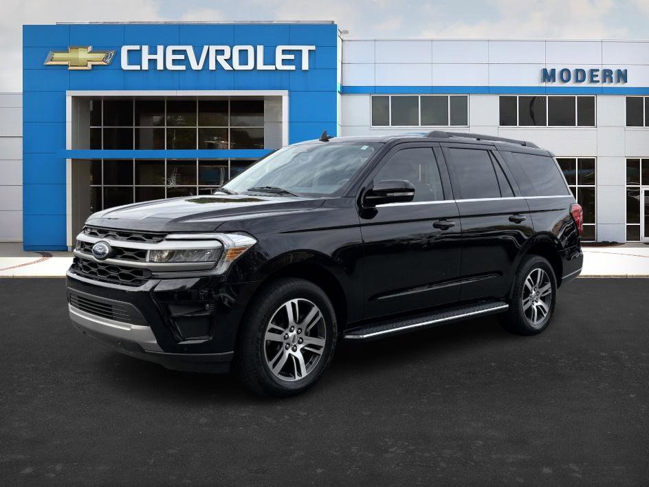 2023 Ford Expedition XLT's photo