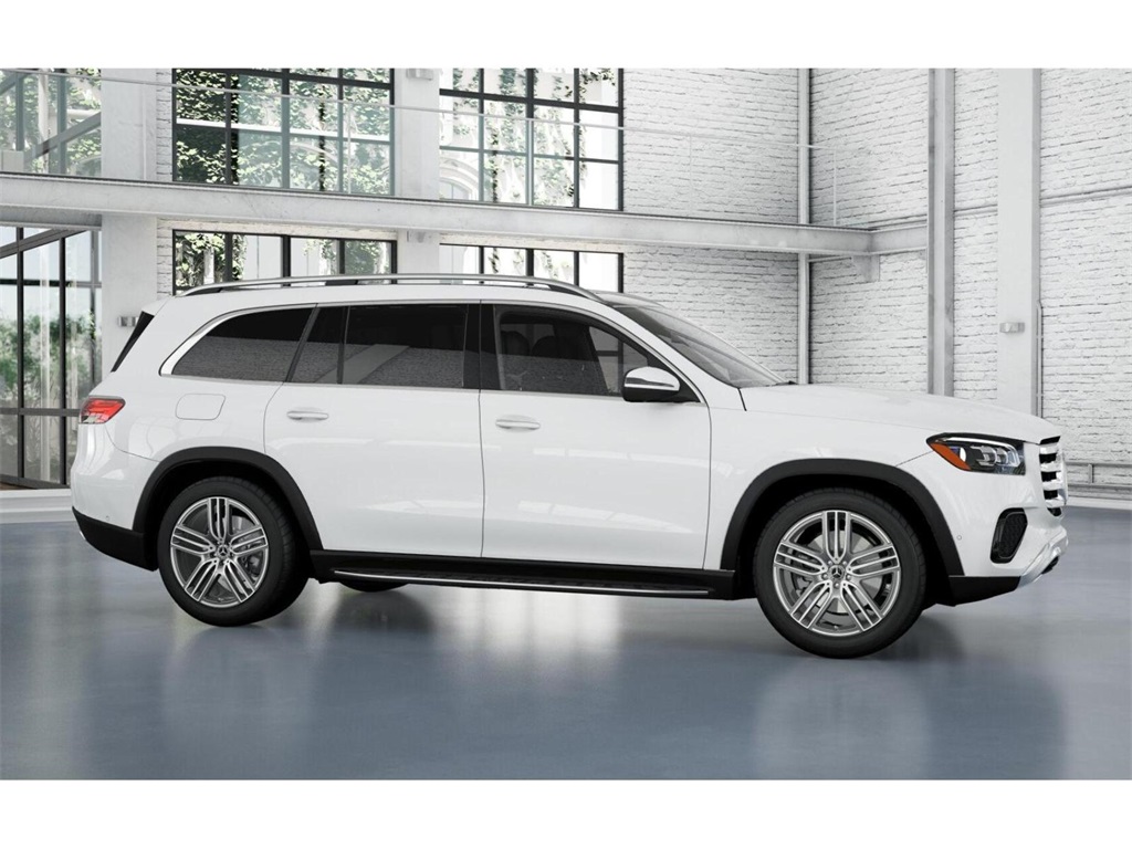 2026 Mercedes Benz GLS 450 4MATIC photo 13