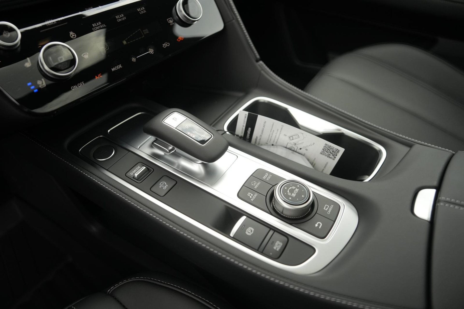 2025 Infiniti QX60 Luxe AWD photo 5