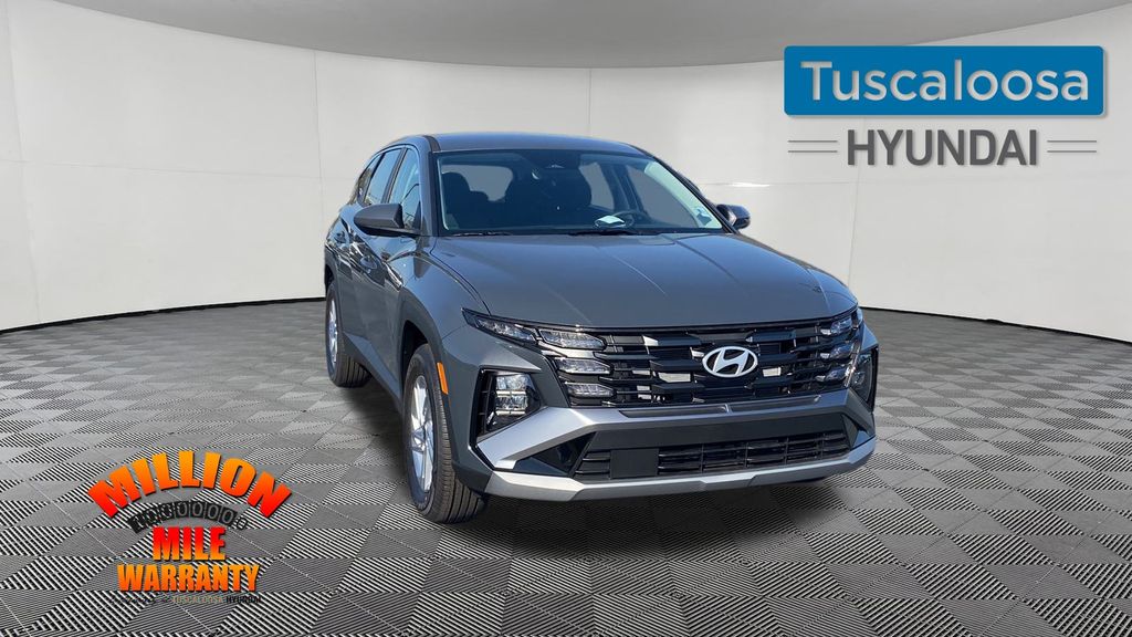 2026 Hyundai Tucson SE's photo