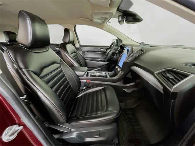 2021 Ford Edge SEL photo 26