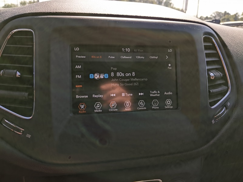 2019 Jeep Compass Latitude photo 12