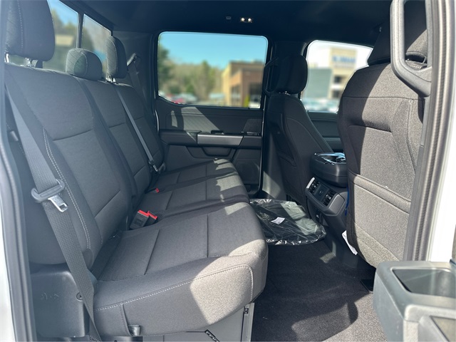 2025 Ford F-150 XLT photo 4
