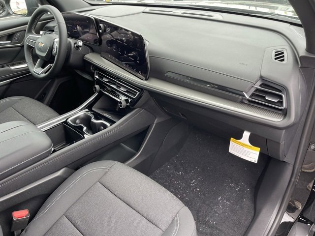 2026 Chevrolet Traverse photo 13