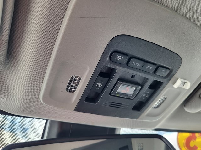 2023 Toyota Camry XLE photo 24