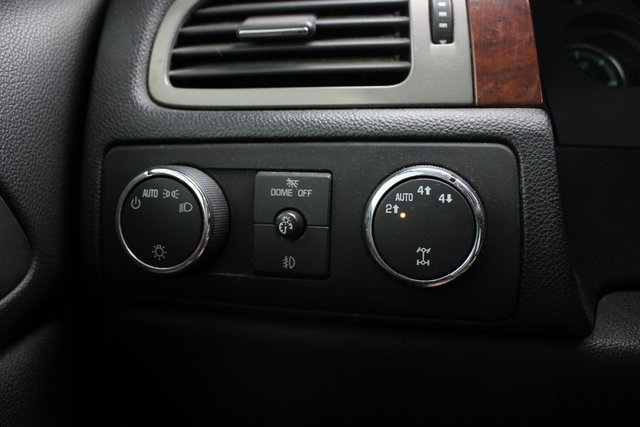 2008 Chevrolet Avalanche LT photo 20