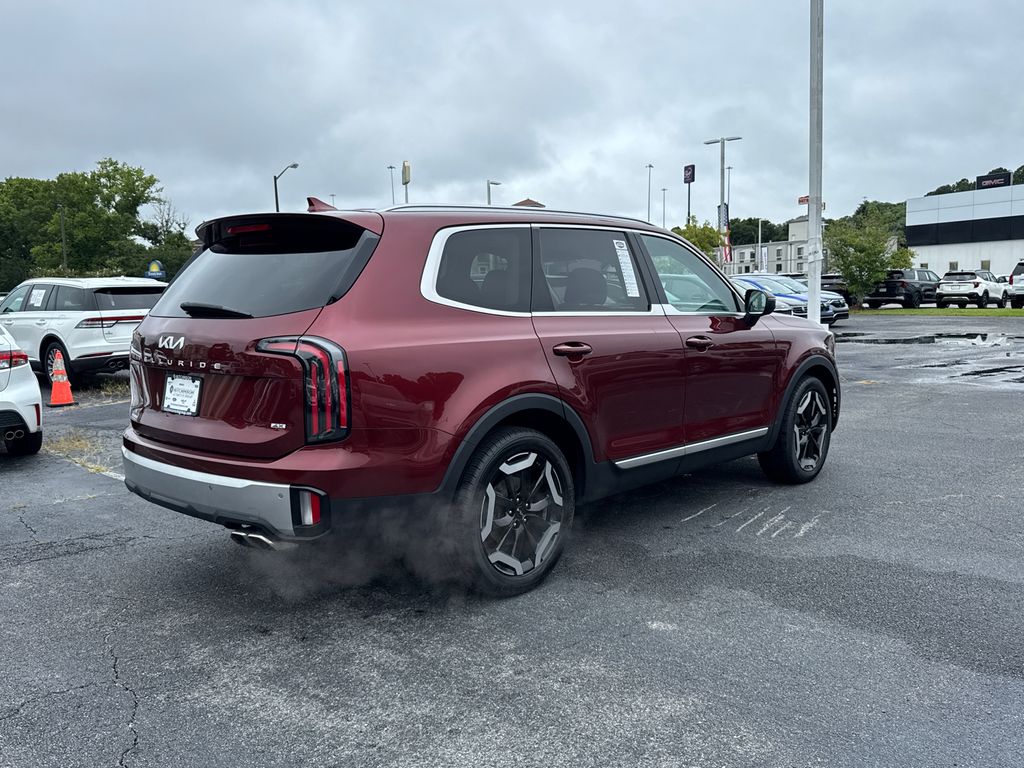 2023 Kia Telluride EX photo 3