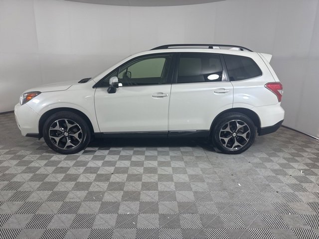 2016 Subaru Forester 2.0XT Touring photo 4