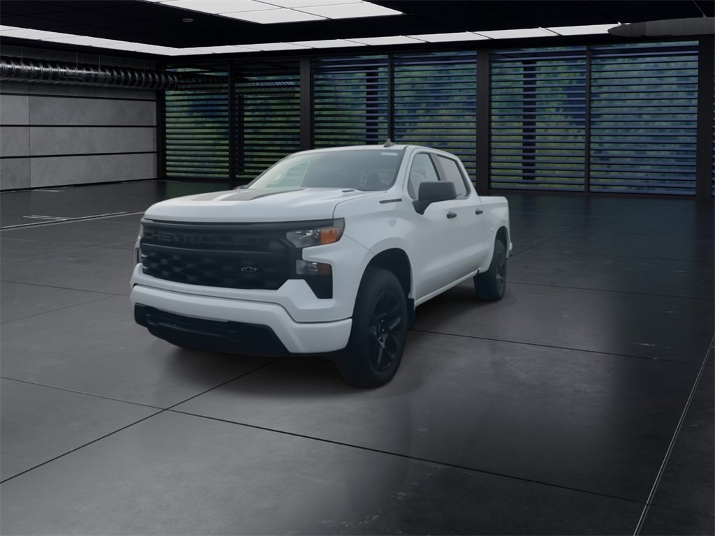 2026 Chevrolet Silverado 1500 Custom photo 3