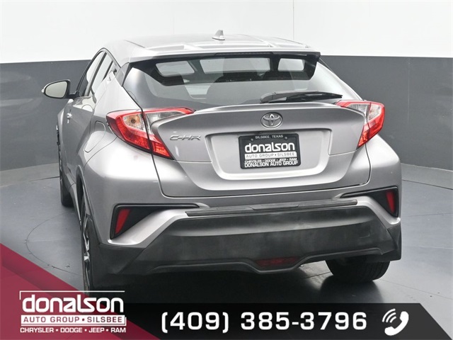 2018 Toyota C-HR XLE photo 3