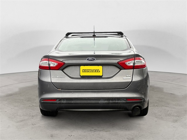 2014 Ford Fusion SE photo 4