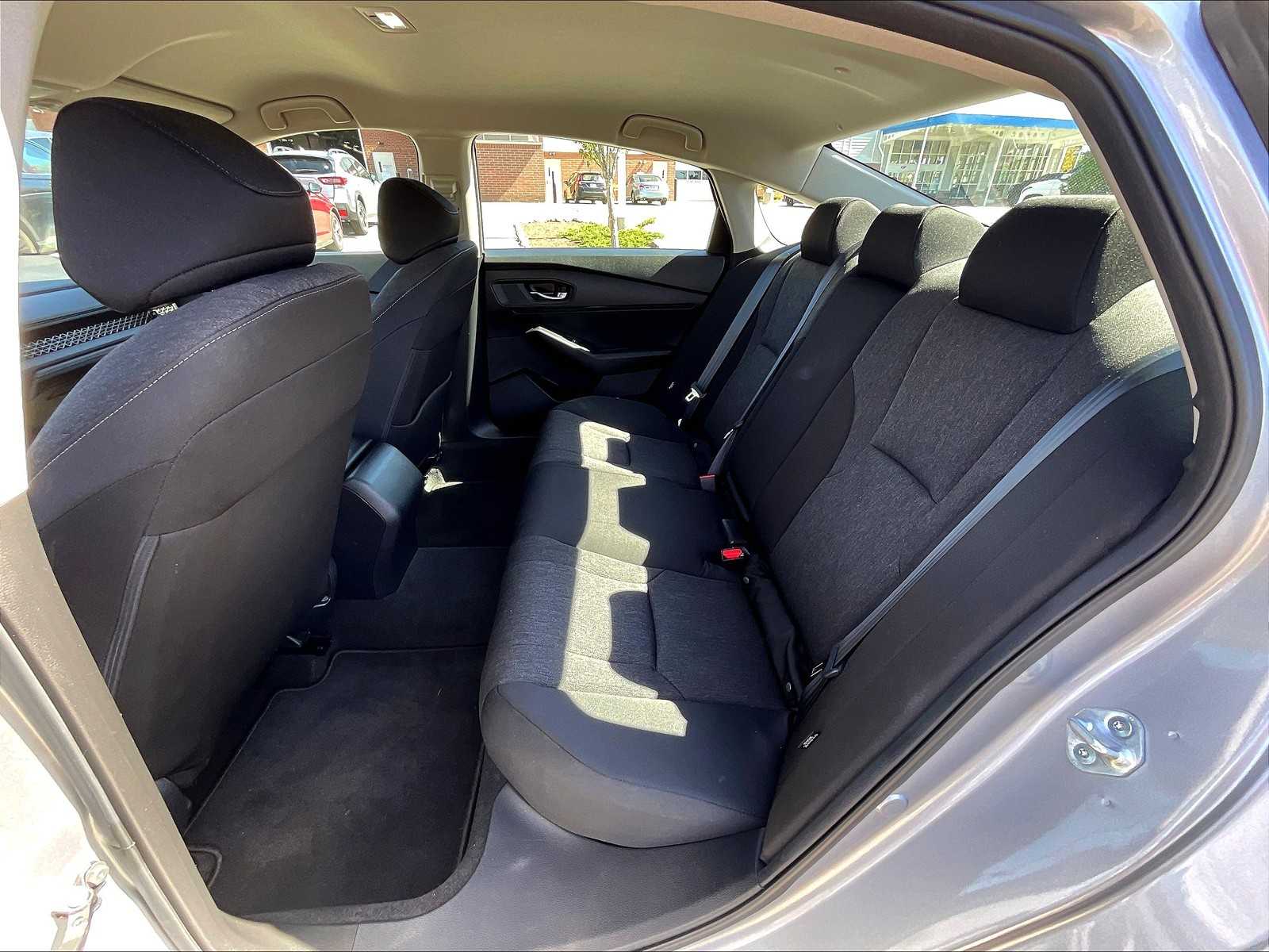 2023 Honda Accord LX photo 15
