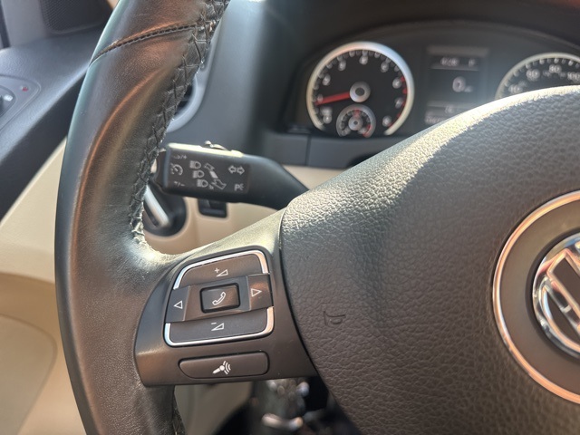 2016 Volkswagen Tiguan SE photo 18