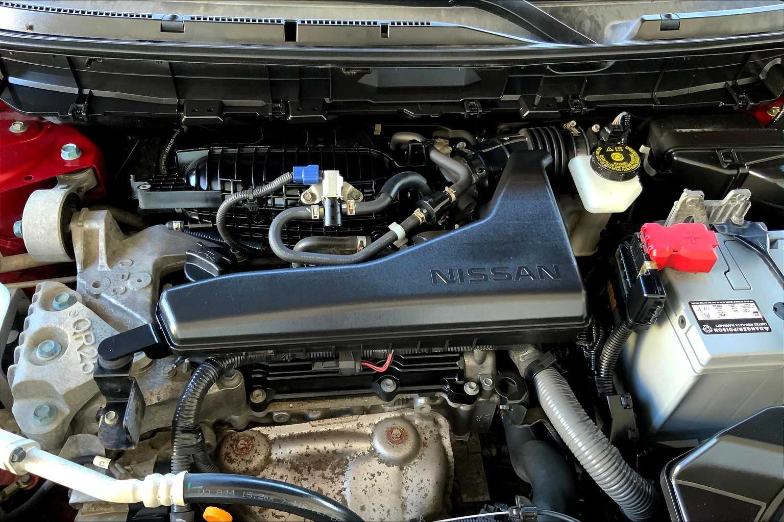 2017 Nissan Rogue SV photo 31