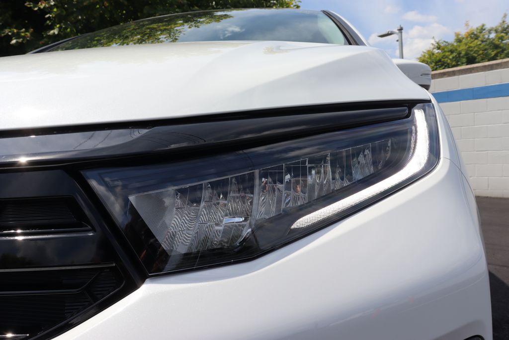 2026 Honda Odyssey Elite photo 8