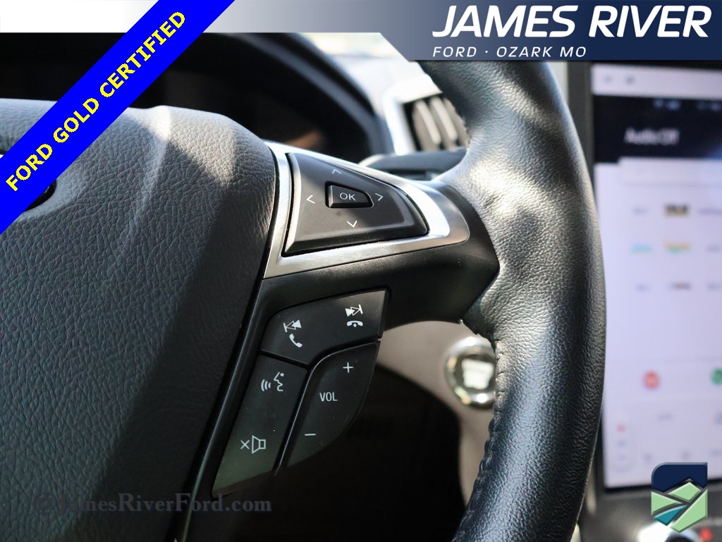 2024 Ford Edge Titanium photo 24