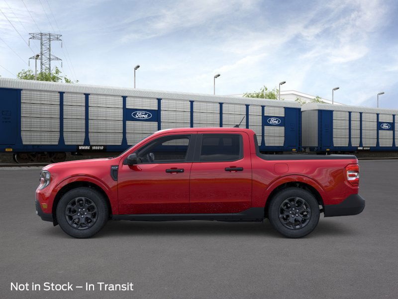2025 Ford Maverick XLT photo 3