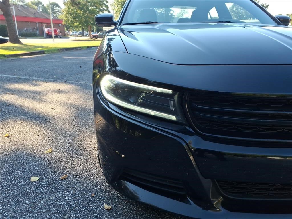 2022 Dodge Charger SXT photo 3
