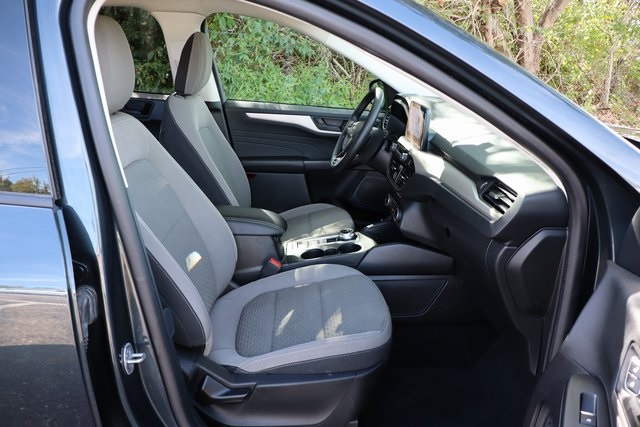 2022 Ford Escape SE photo 37