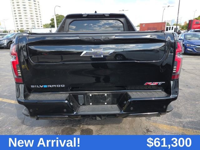 2024 Chevrolet Silverado EV photo 4
