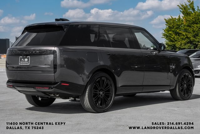 2025 Land Rover Range Rover Autobiography LWB photo 4