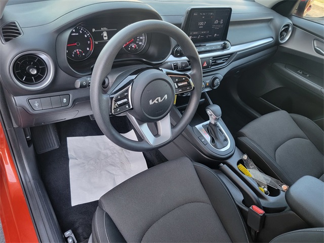 2022 Kia Forte FE LXS photo 13