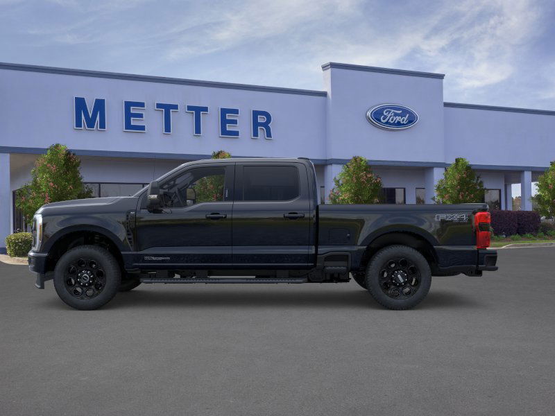 2025 Ford F-250 XLT photo 3