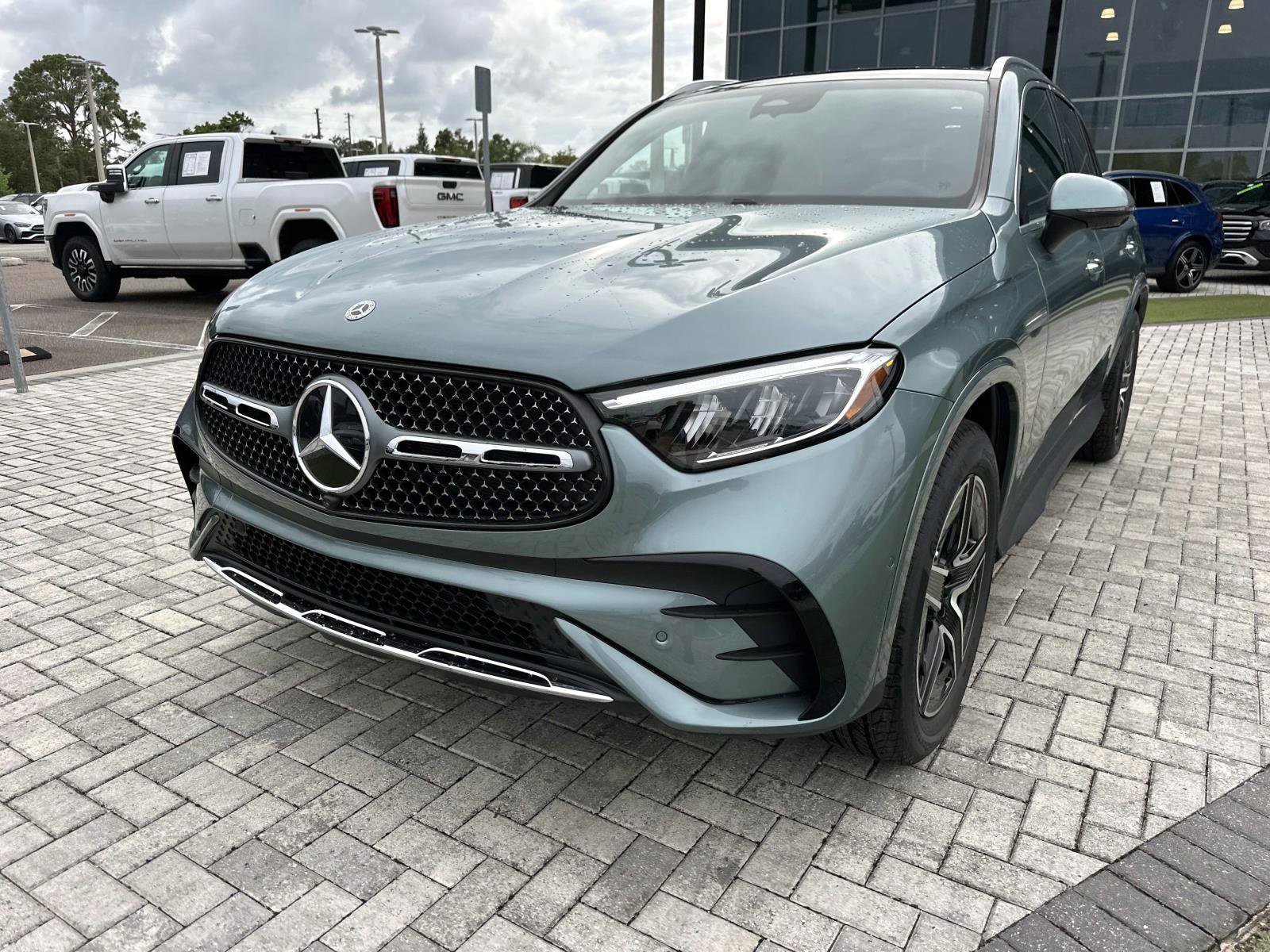 2026 Mercedes Benz GLC 350e 4MATIC photo 8