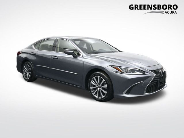 2019 Lexus ES 350's photo