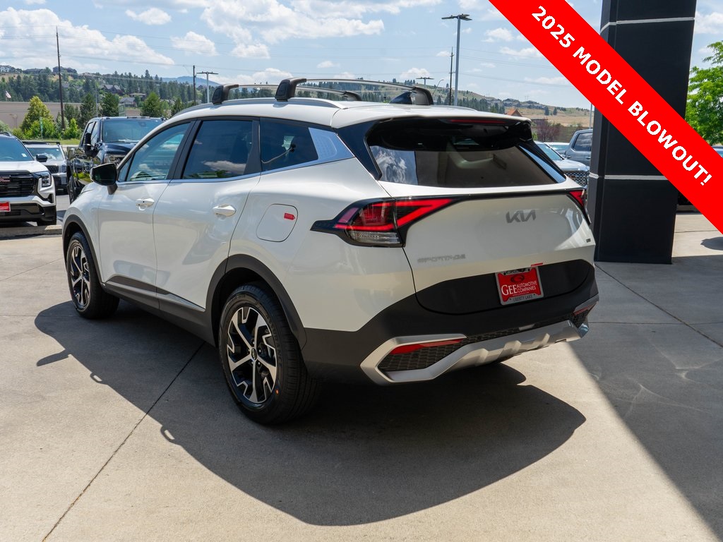 2025 Kia Sportage Hybrid EX photo 5