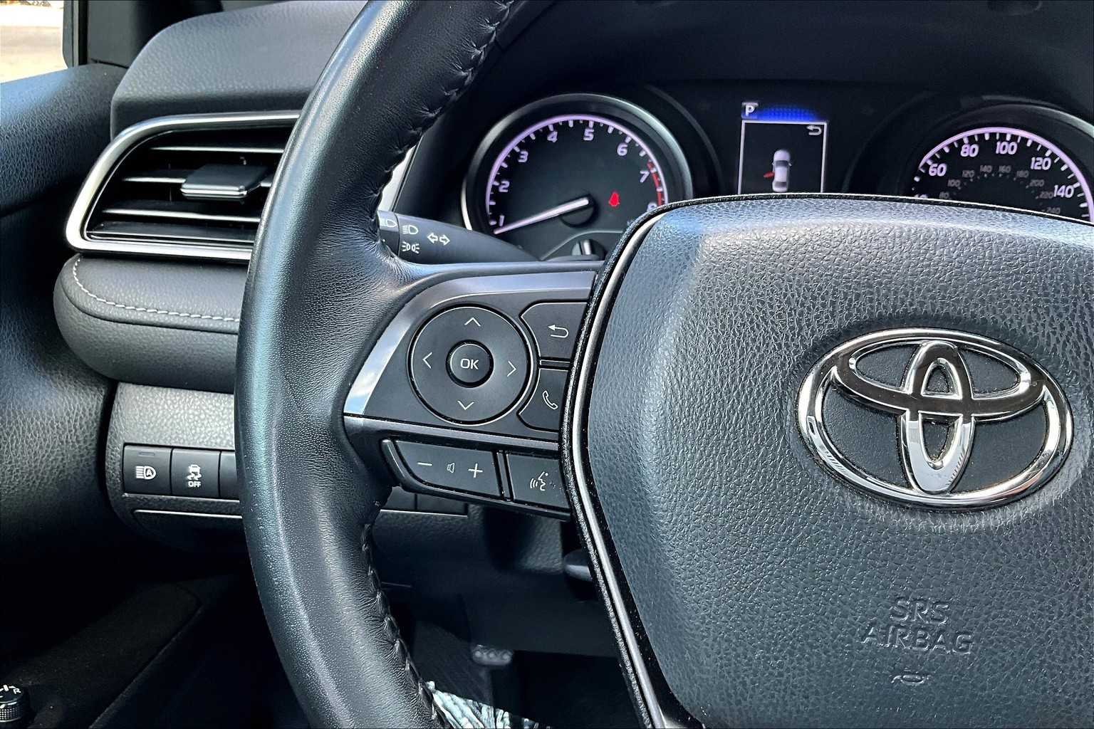 2023 Toyota Camry SE photo 22
