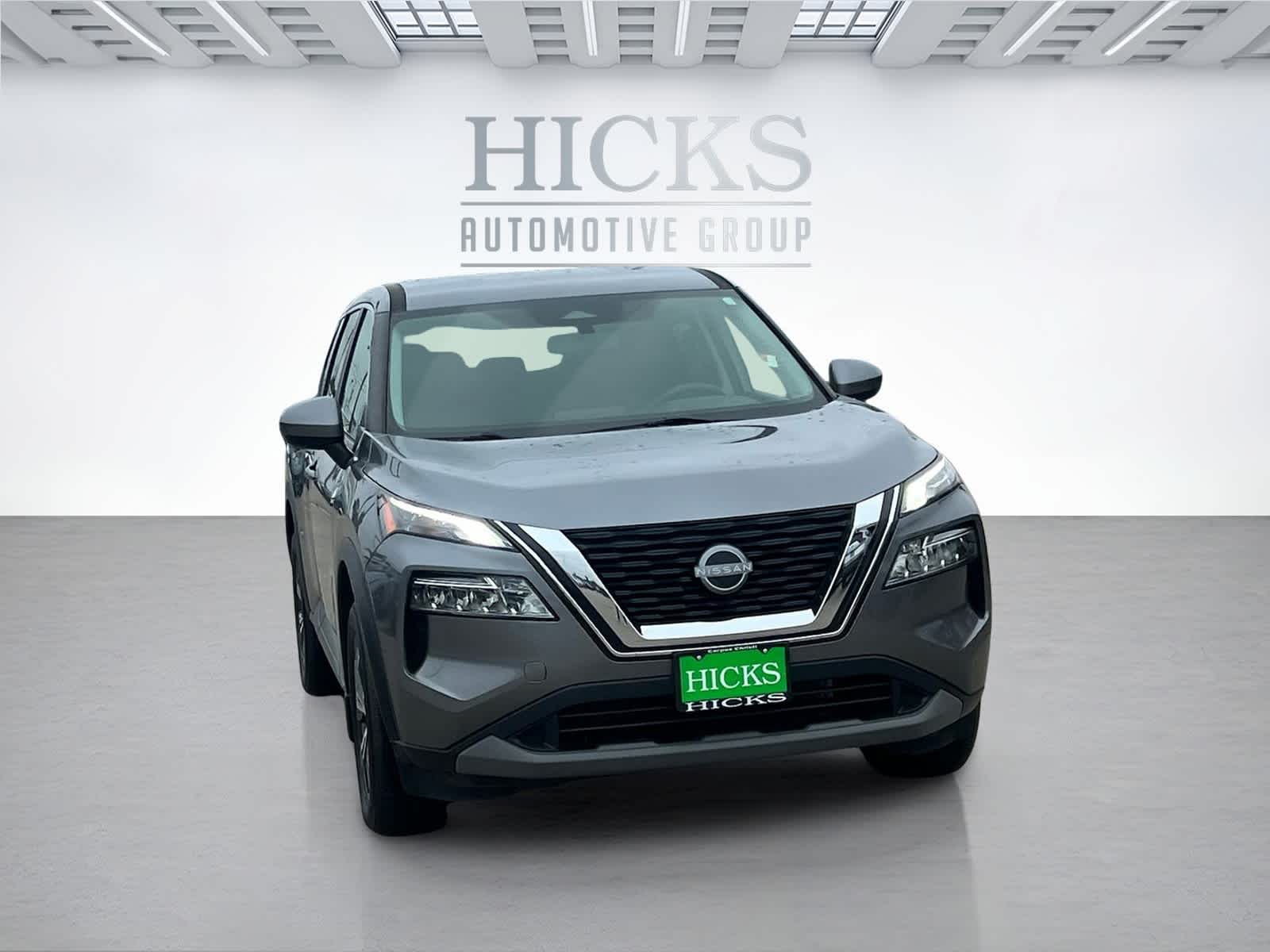 2023 Nissan Rogue SV photo 2