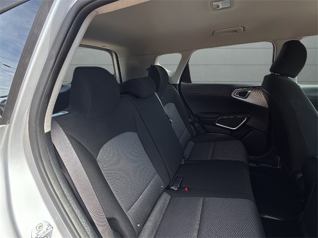 2021 Kia Soul LX photo 13