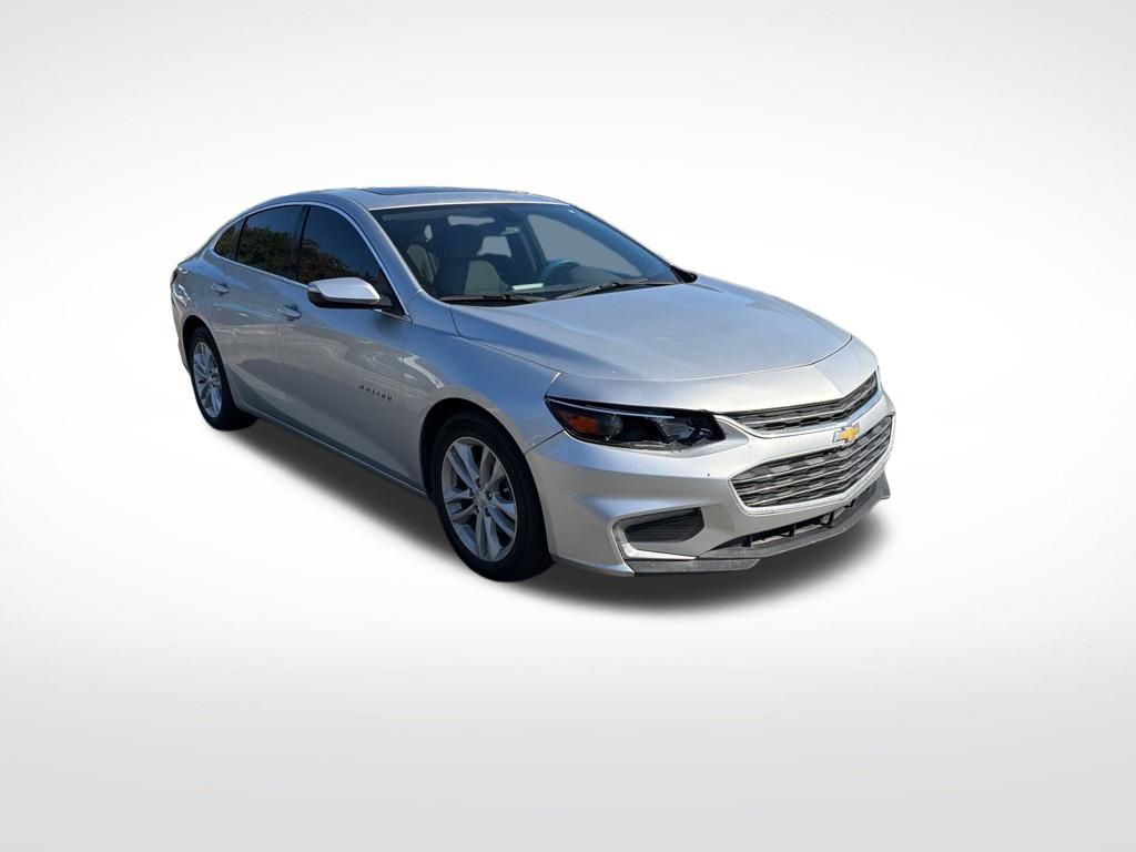 2018 Chevrolet Malibu 1LT photo 2