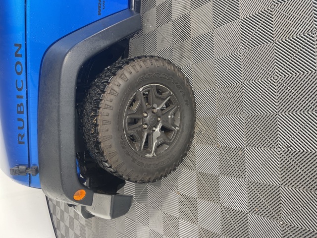 2015 Jeep Wrangler Unlimited Rubicon photo 18